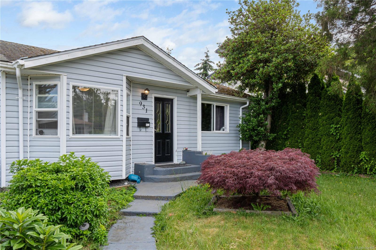 $560,000 - 931 Dufferin St<br>British Columbia, V9S 2B3