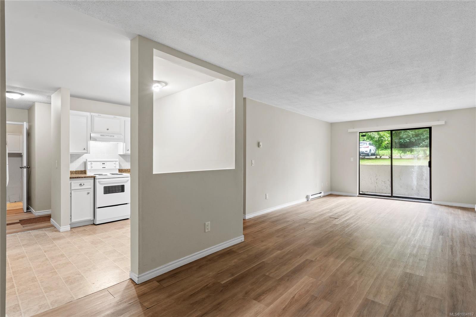 $275,000 - 4728 Uplands Dr<br>British Columbia, V9T 4S9