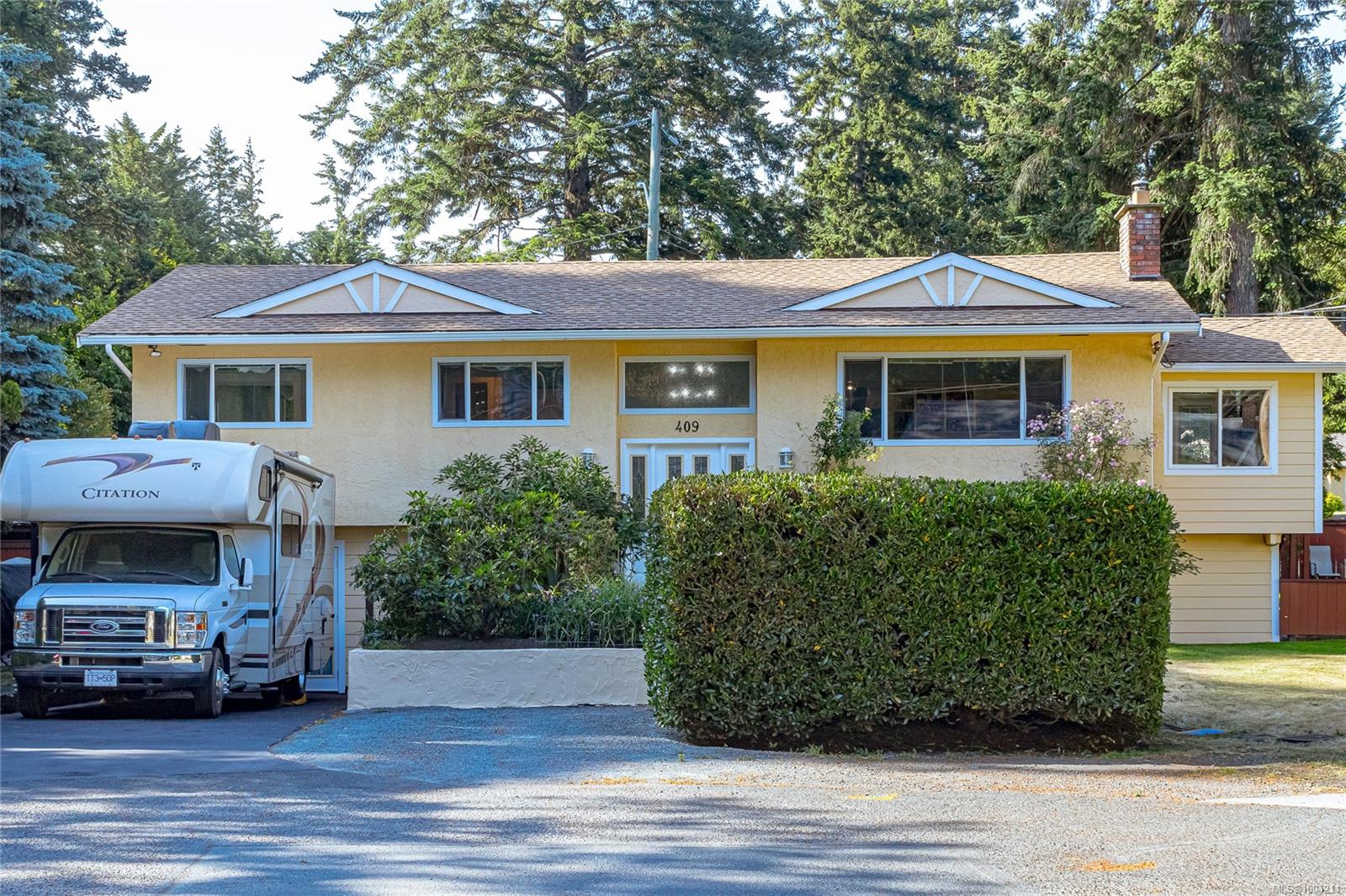 $1,085,800 - 409 Raynerwood Pl<br>British Columbia, V9C 2B4