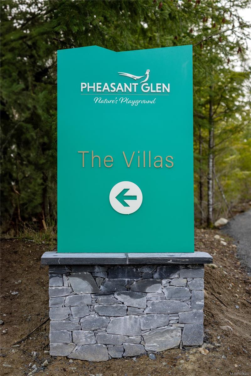 $1,329,900 - 530 Hole-in-One Dr<br>British Columbia, V9P 1M5