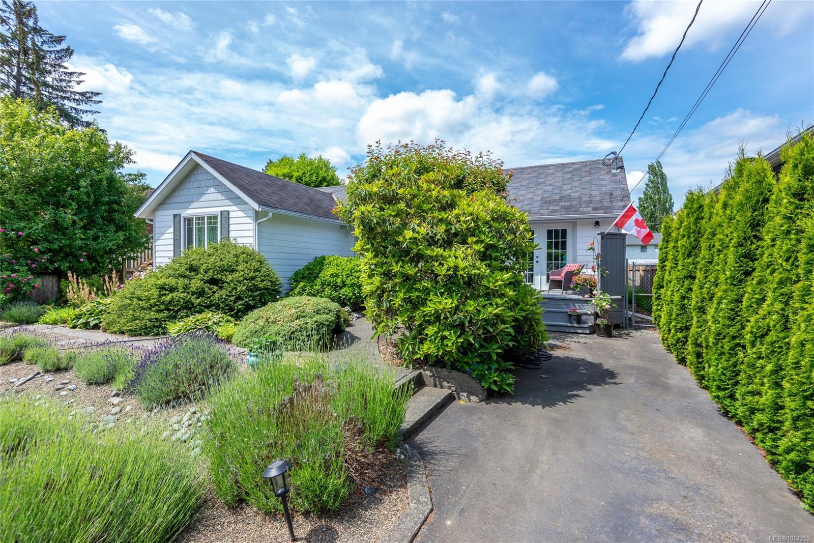 $648,900 - 1878 Nunns Rd<br>British Columbia, V9W 1G9