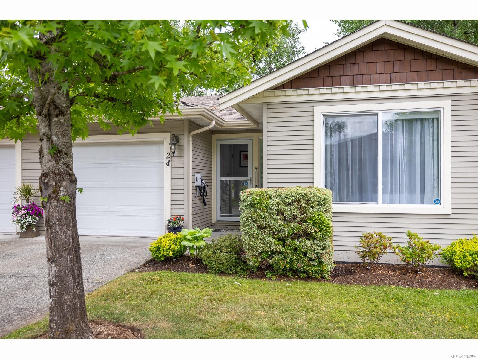 $525,000 - 1050 8th St<br>British Columbia, V9N 4A5