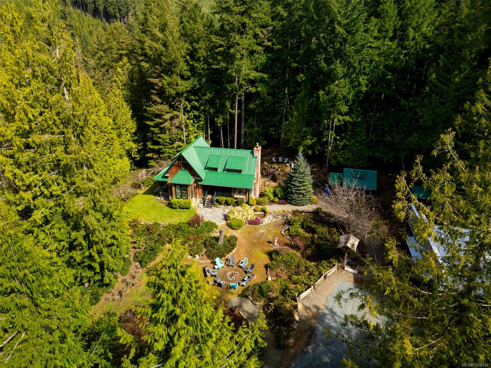 $1,695,000 - 3003 Glen Eagles Rd<br>British Columbia, V0R 2W1
