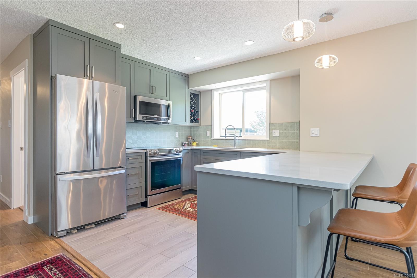 $969,900 - 93 Cilaire Dr<br>British Columbia, V9S 3C9
