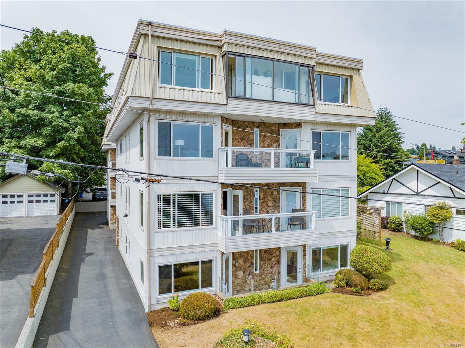 145 Newcastle Ave, Na Brechin Hill real estate property for sale in Nanaimo British Columbia, V9S 4H7