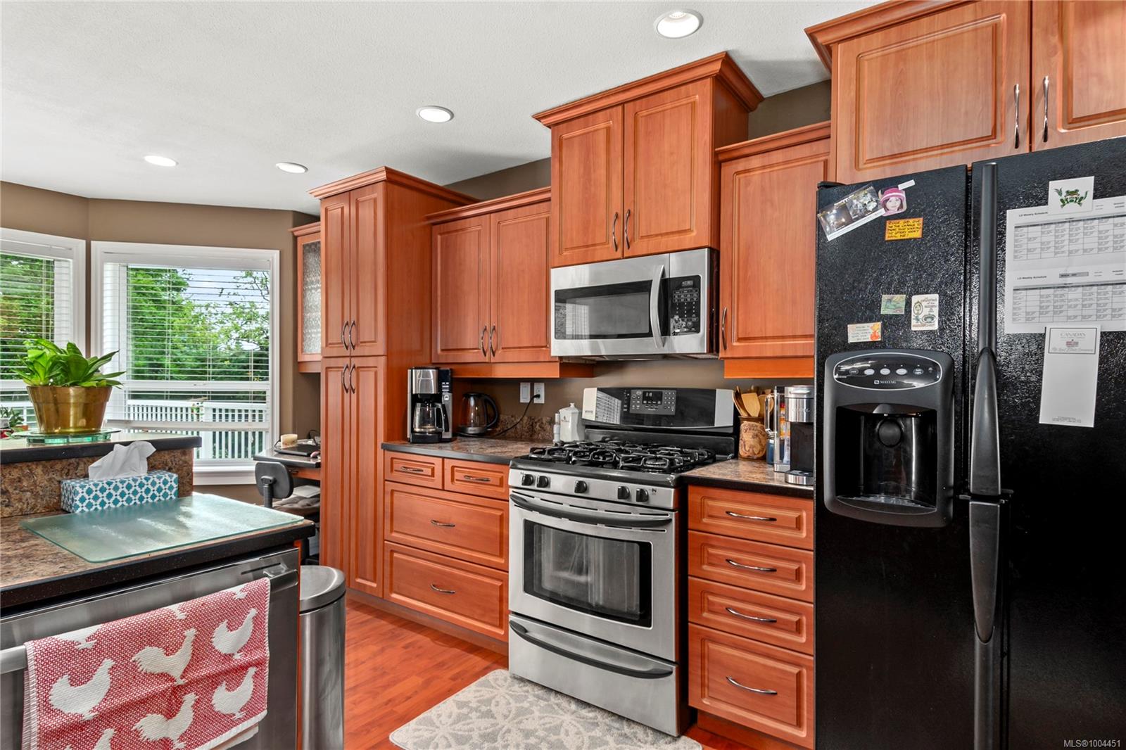 $1,099,000 - 228 Maryland Rd<br>British Columbia, V9W 8H5