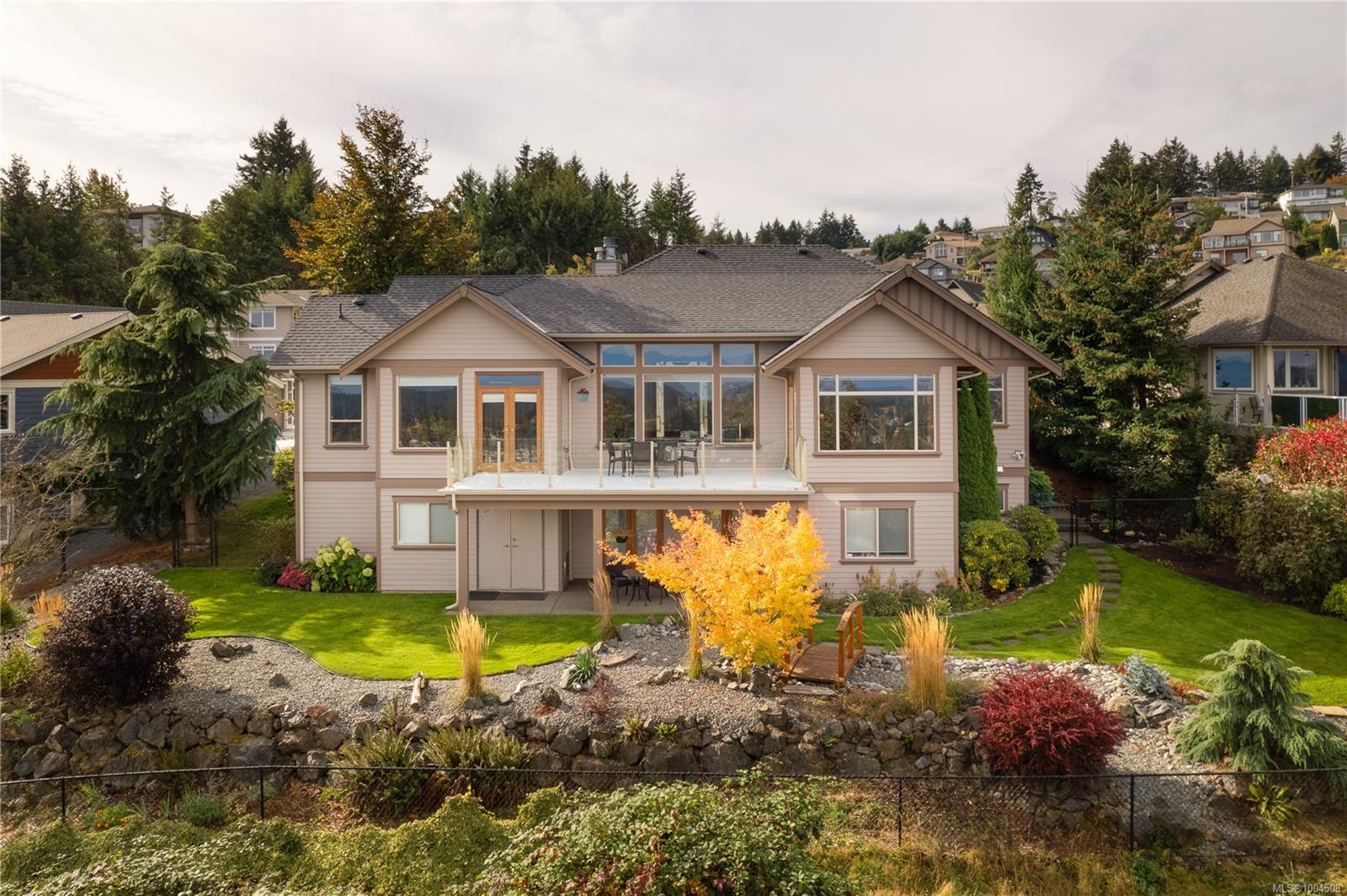 $1,387,000 - 1067 Roxboro Pl<br>British Columbia, V9R 7C2