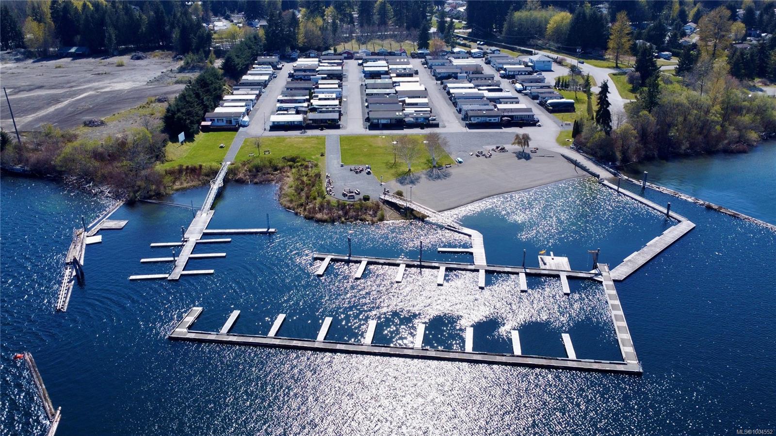 $379,000 - 6855 Park Ave<br>British Columbia, V0R 1Y0