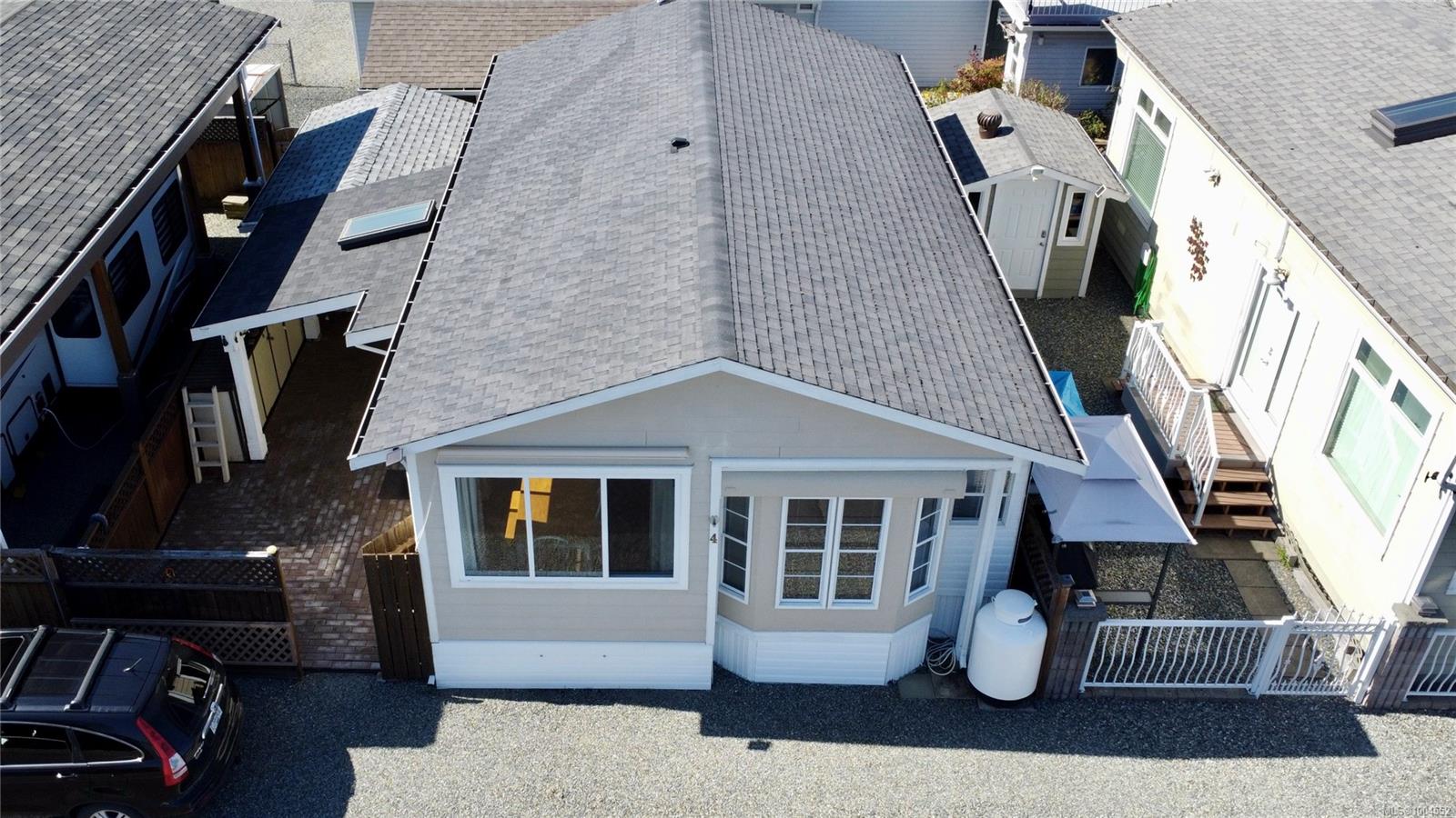 $379,000 - 6855 Park Ave<br>British Columbia, V0R 1Y0