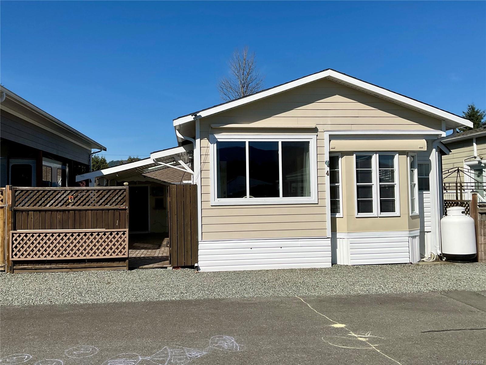 $379,000 - 6855 Park Ave<br>British Columbia, V0R 1Y0