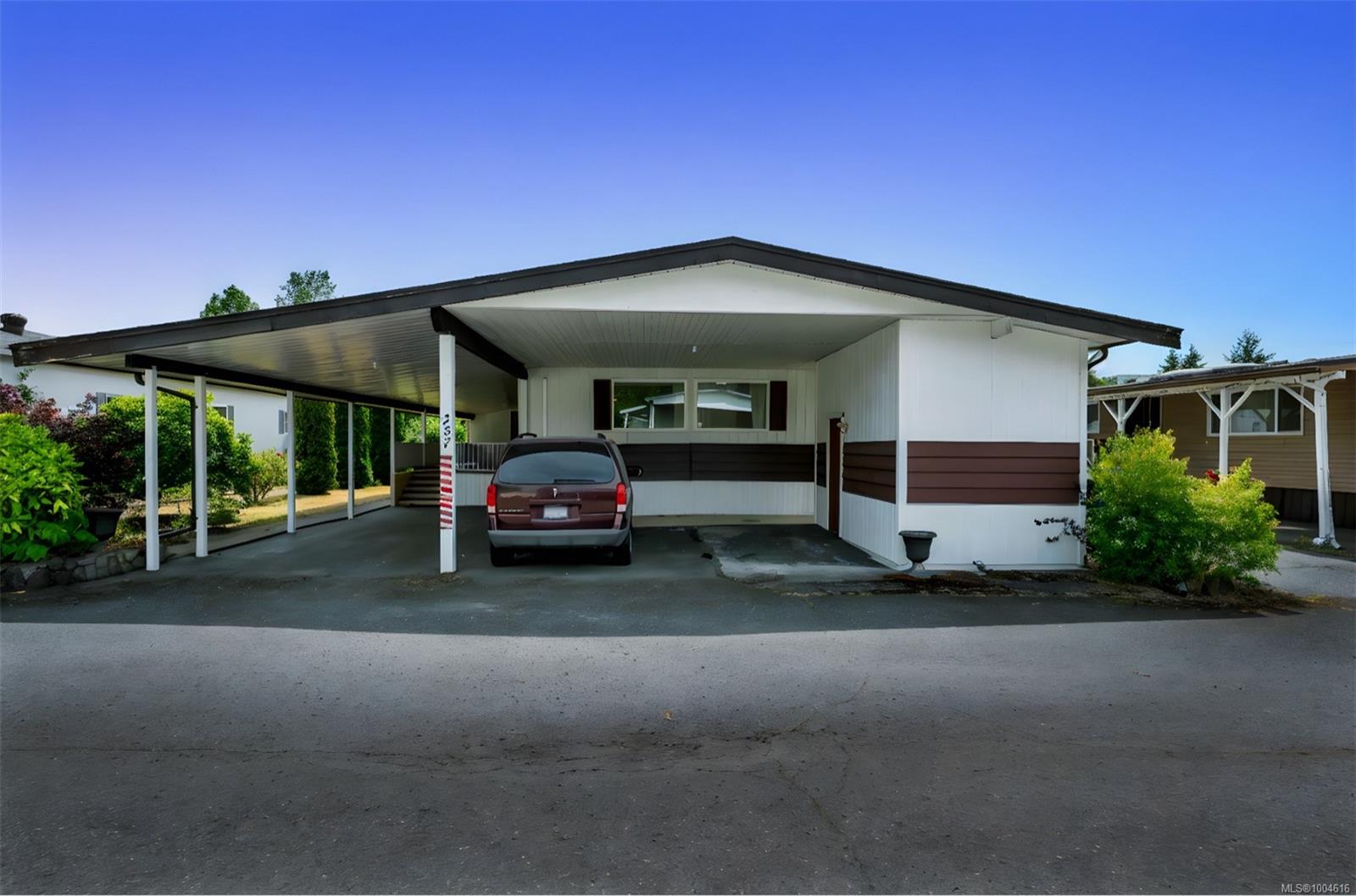 $219,900 - 2885 Boys Rd<br>British Columbia, V9L 4Y9