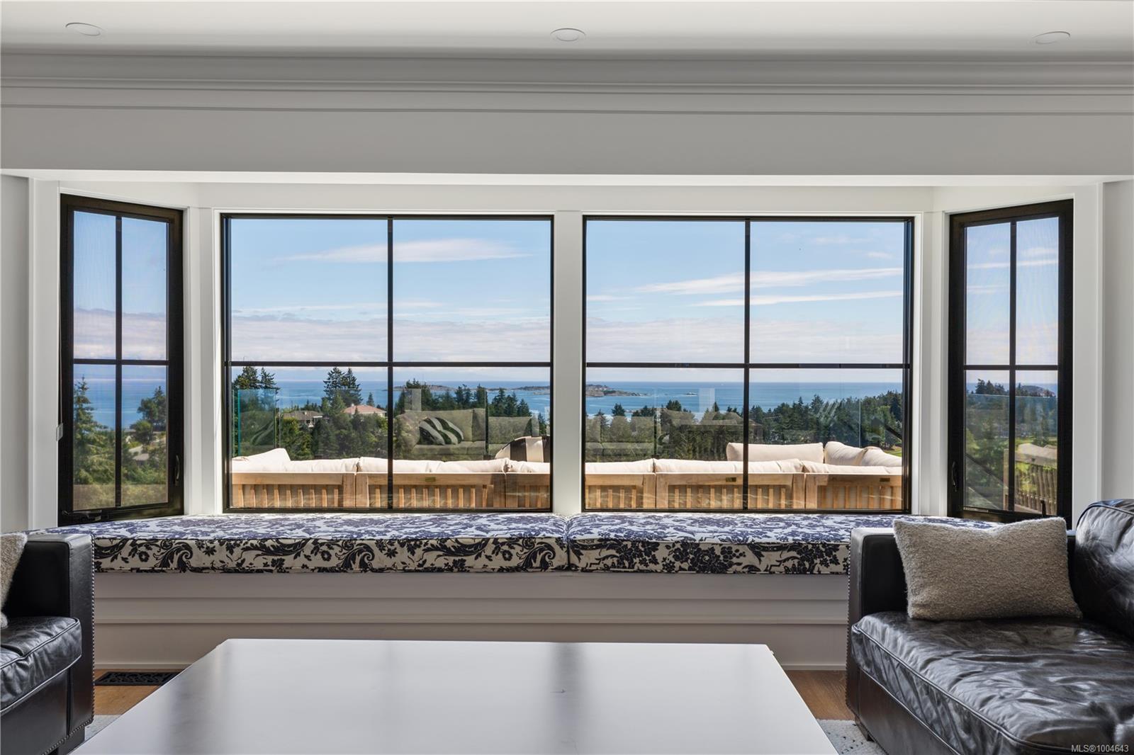 $4,490,000 - 2230 Chelsea Pl<br>British Columbia, V9P 9G5