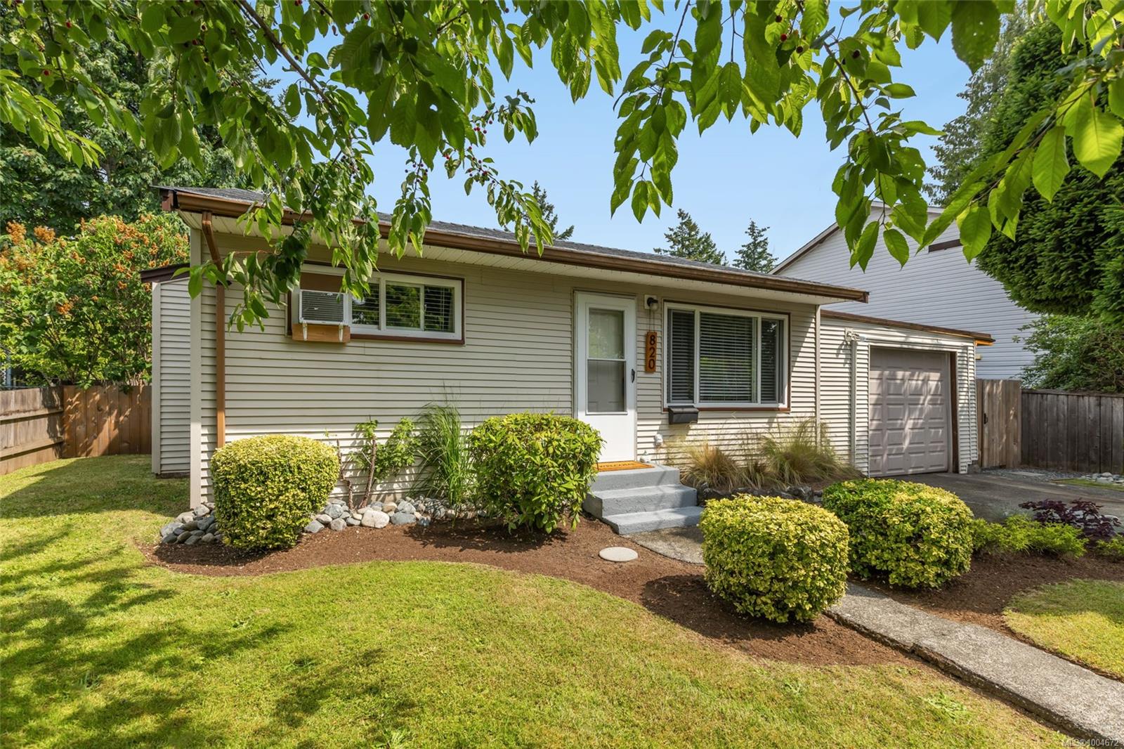 820 Cadogan St, Na Central Nanaimo real estate property for sale in Nanaimo British Columbia, V9S 1V1