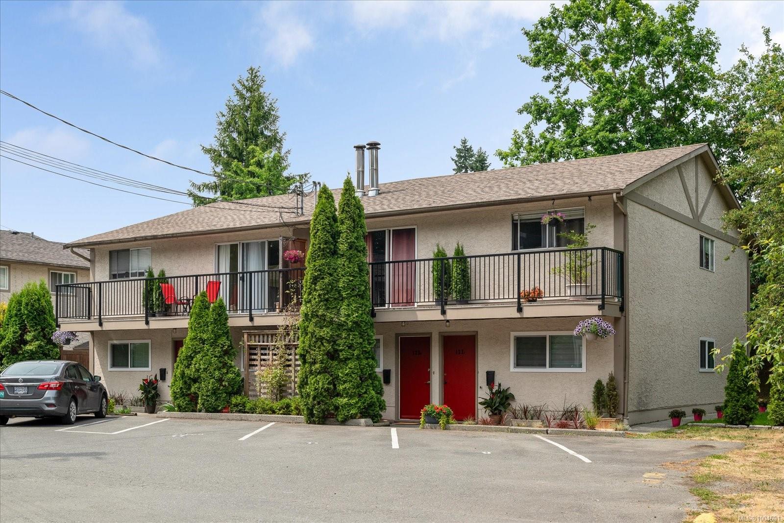 $549,800 - 123 Adams Ave<br>British Columbia, V9S 4R9