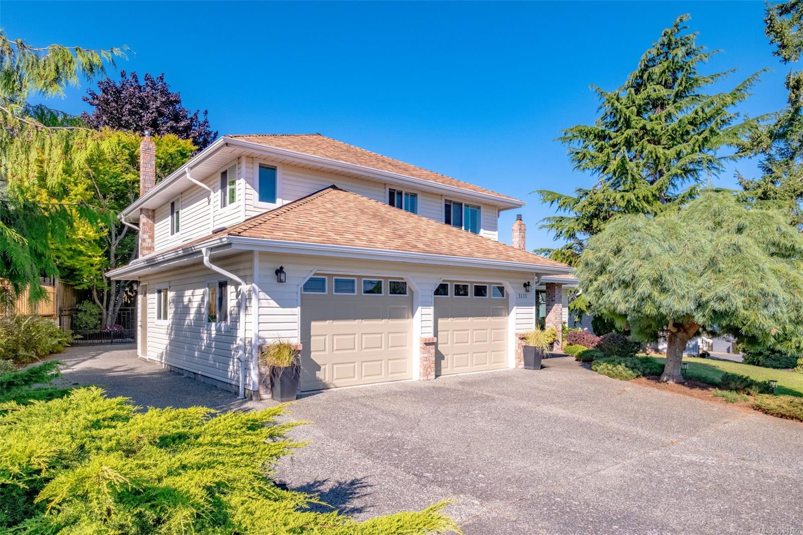 $999,900 - 5135 Carriage Dr<br>British Columbia, V9V 1H2