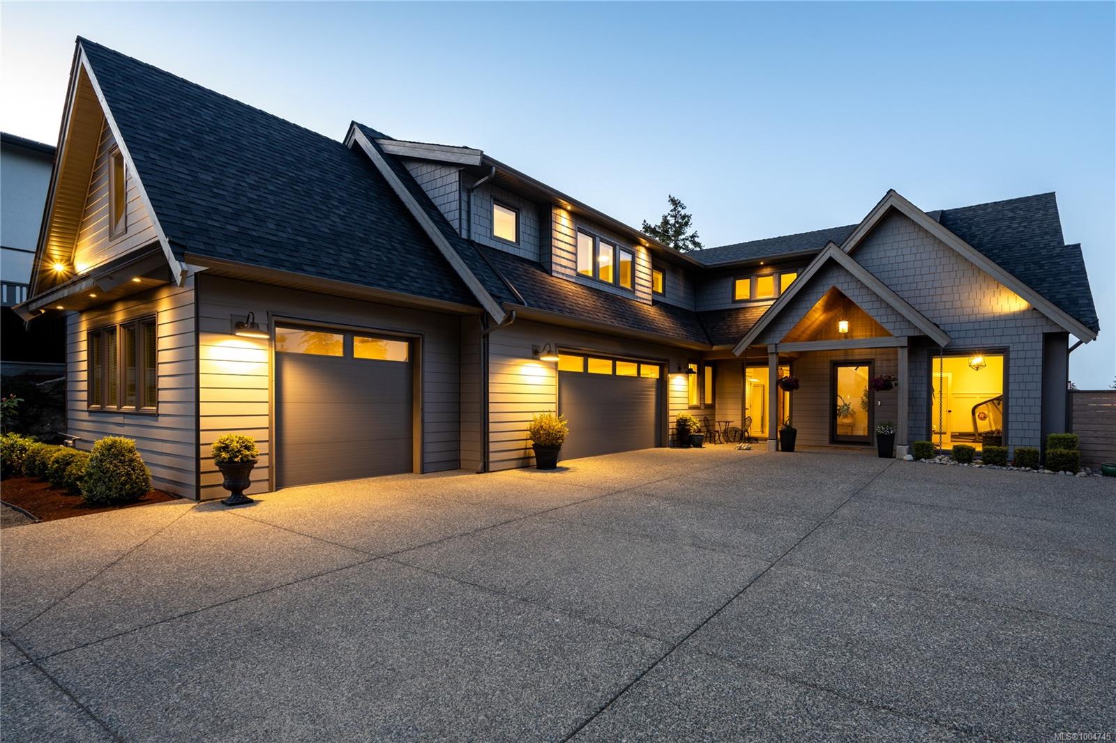 $2,325,000 - 7490 Copley Ridge Dr<br>British Columbia, V0R 2H0