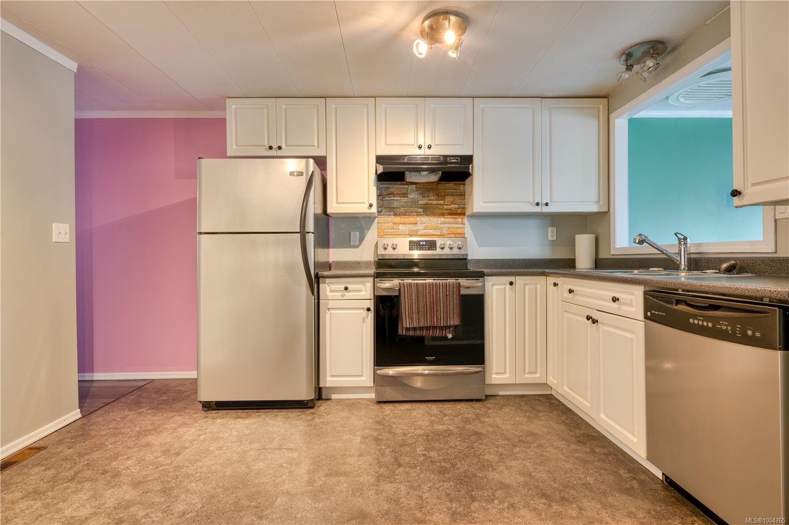 $155,000 - 7100 Highview Rd<br>British Columbia, V0N 2P0