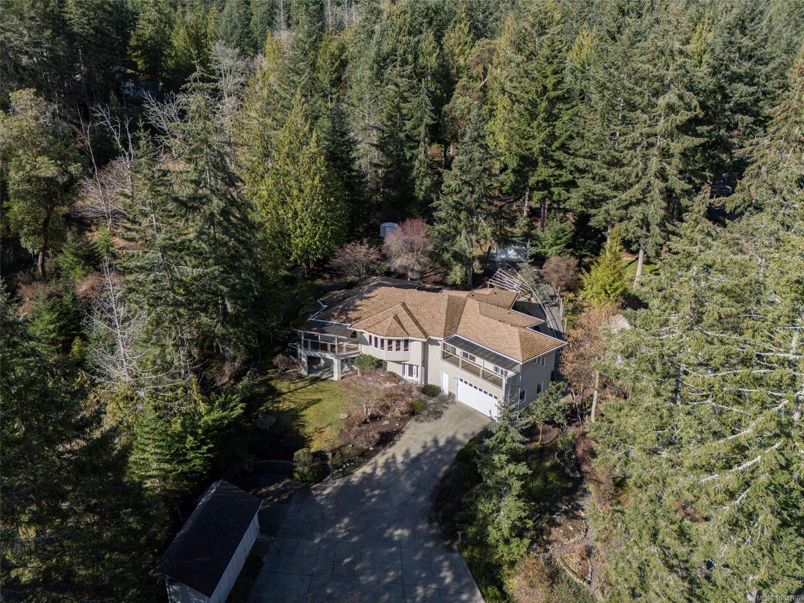 $1,145,000 - 6318 Genoa Bay Rd<br>British Columbia, V9L 5Y4
