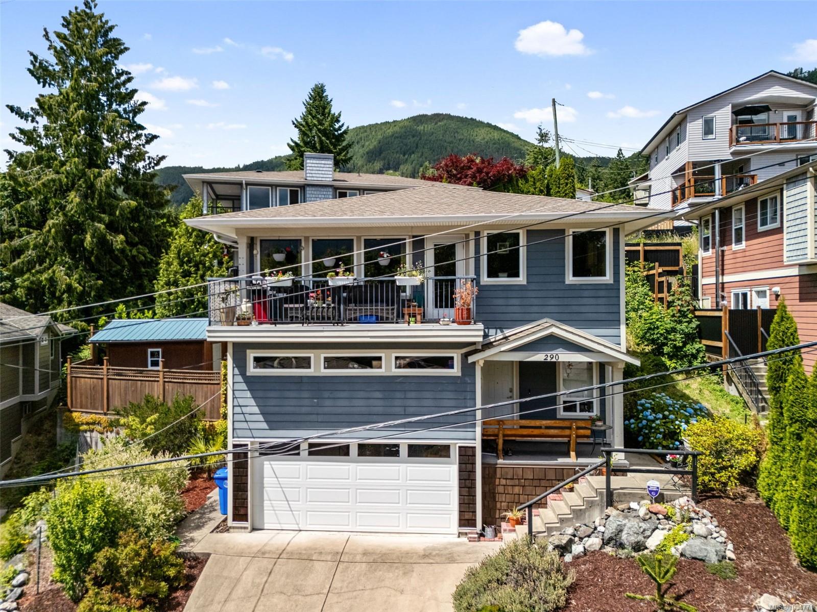 $649,900 - 290 Carnell Dr<br>British Columbia, V0R 2G0