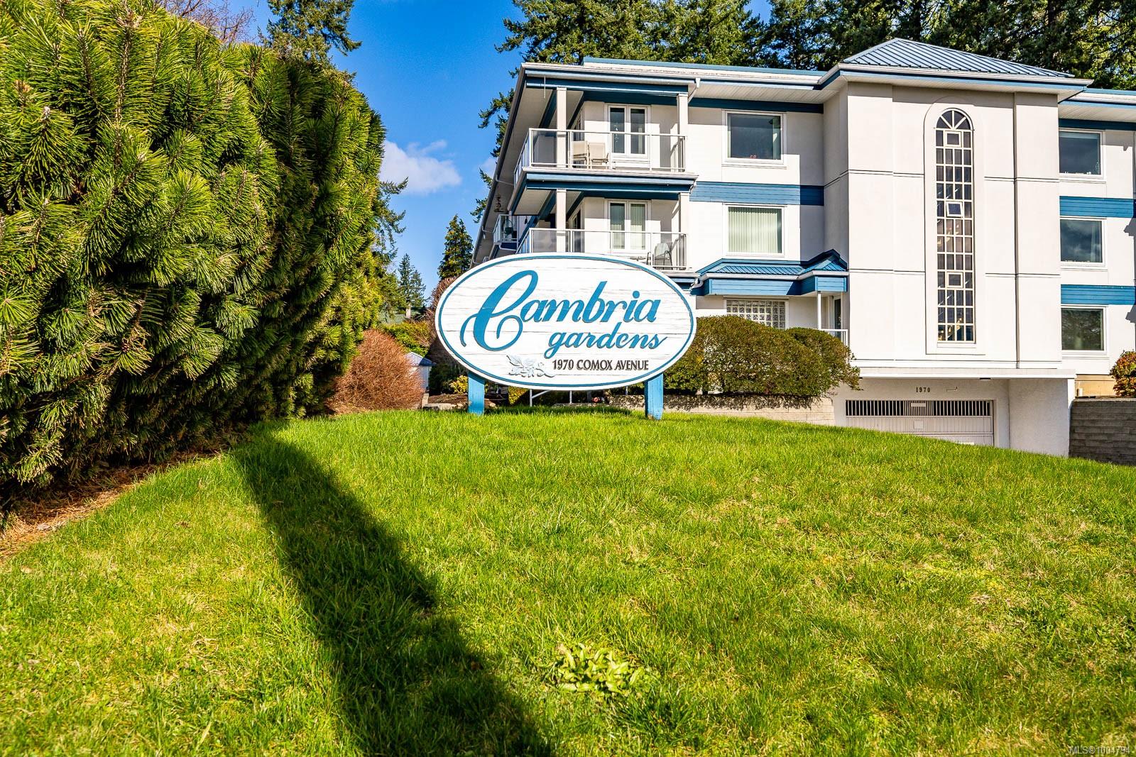 $447,700 - 1970 Comox Ave<br>British Columbia, V9M 3M7