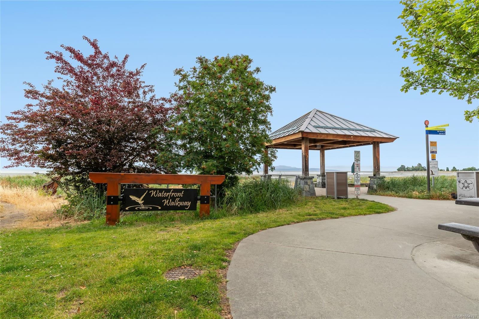 $669,900 - 194 Beachside Dr<br>British Columbia, V9P 0B1