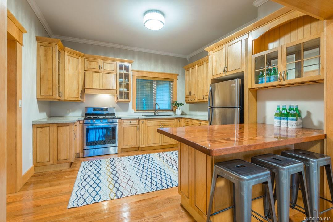 $1,250,000 - 530 First Ave<br>British Columbia, V9G 1A7