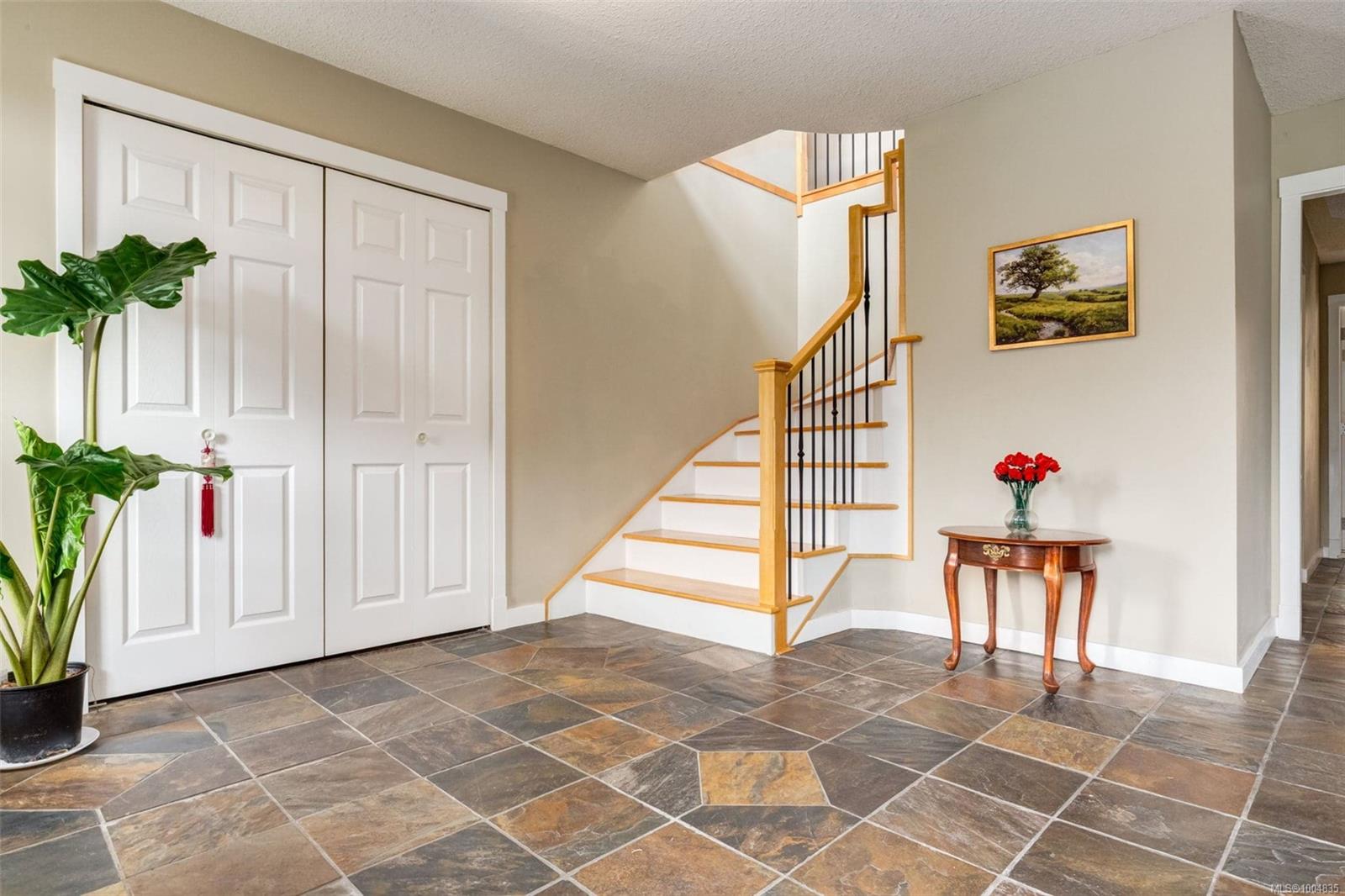 $1,099,900 - 321 Carnoustie Pl<br>British Columbia, V9T 4S2