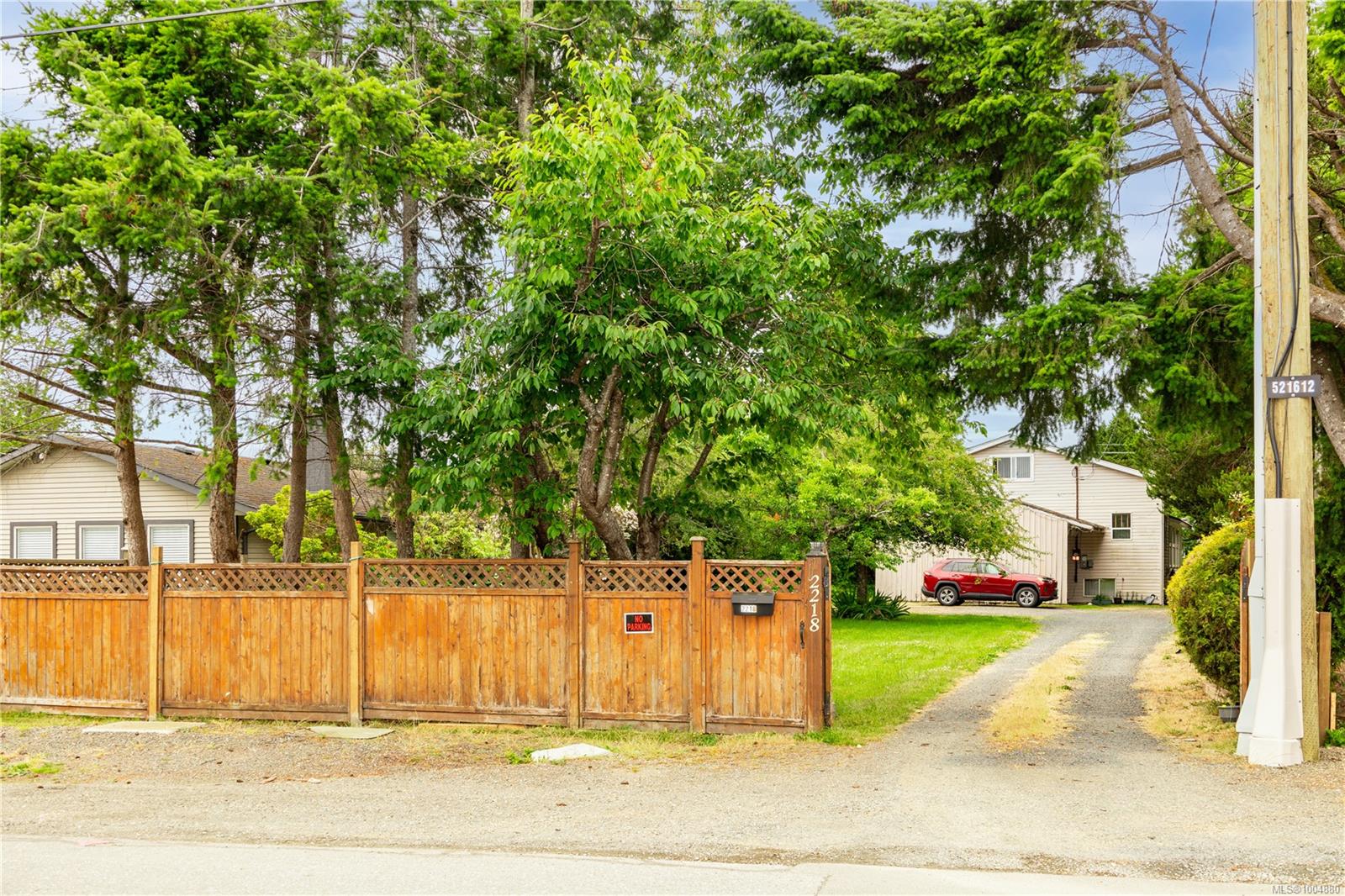 $590,000 - 2218 Dalton Rd<br>British Columbia, V9W 1H6