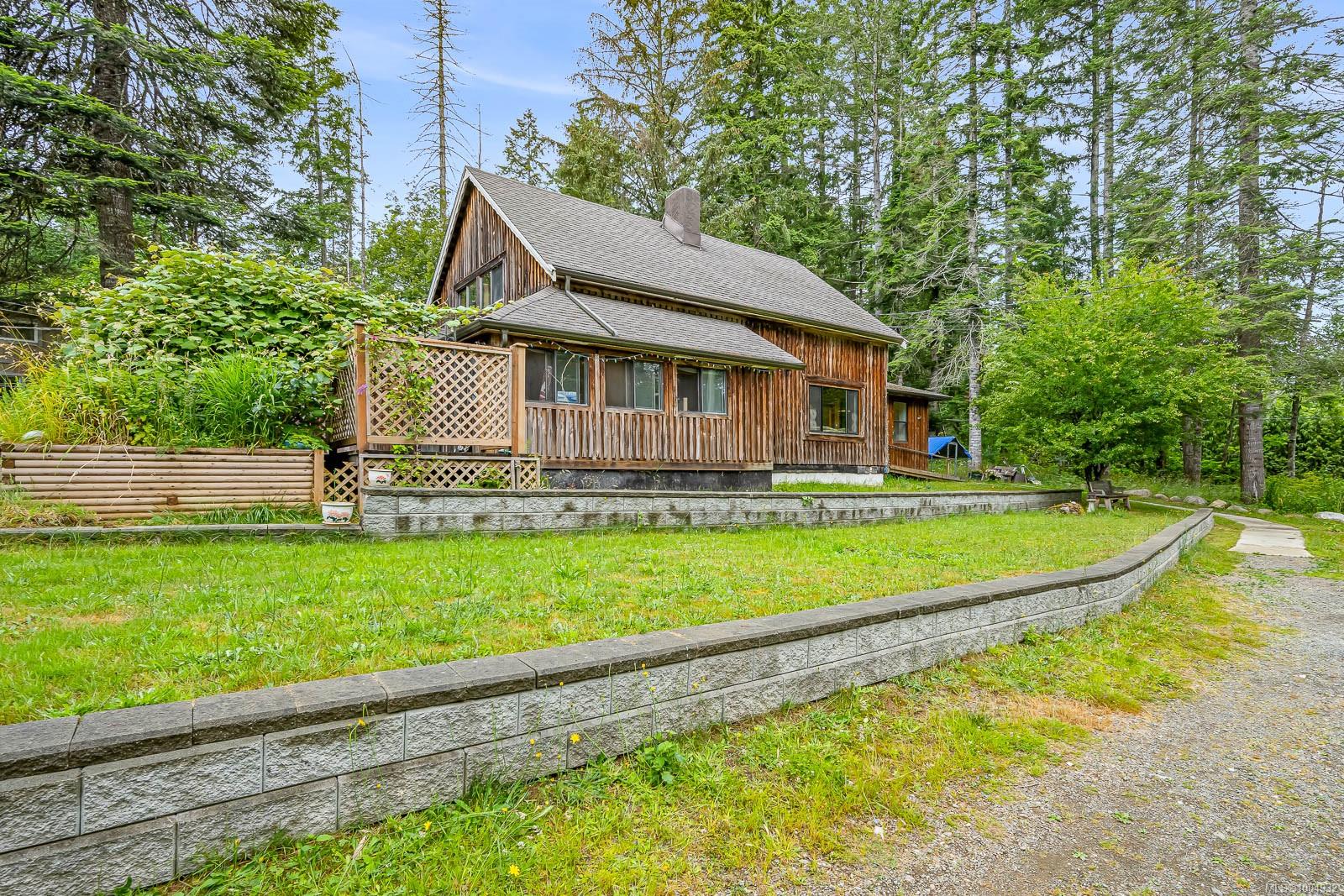 $1,350,000 - 3799 Piercy Rd<br>British Columbia, V9J 1R7