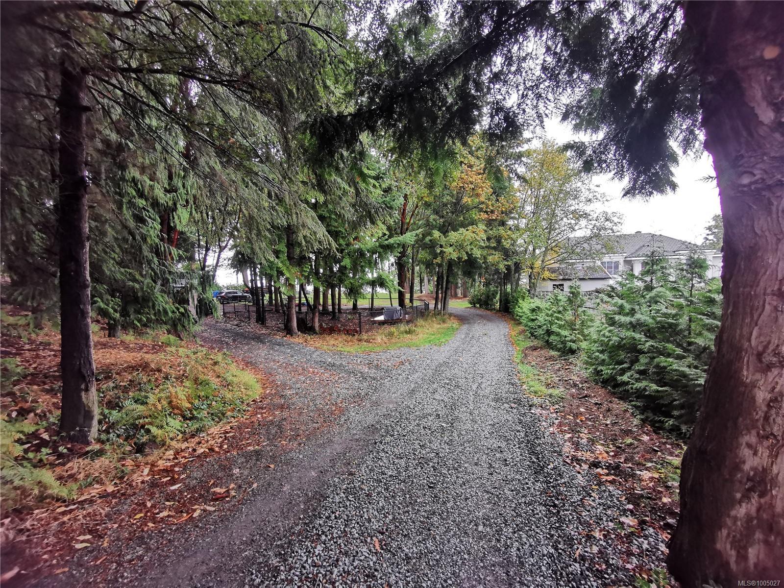 $799,000 - 6208 Icarus Dr<br>British Columbia, V9V 1B8