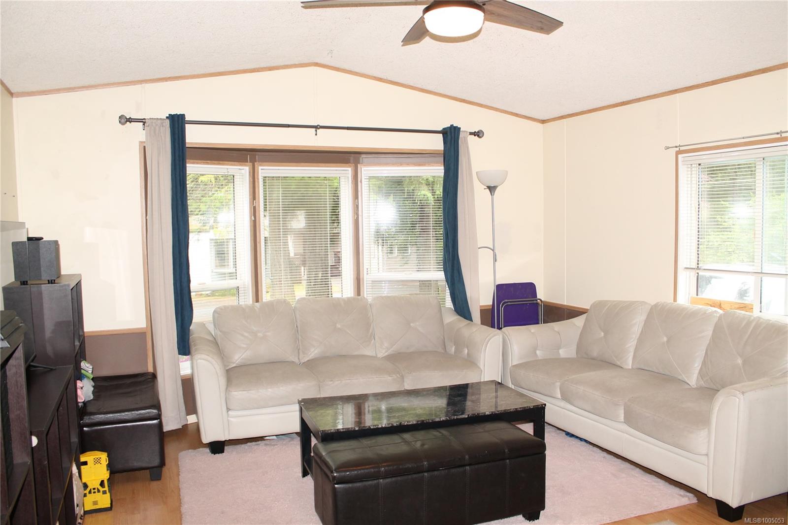 $249,000 - 1310 Spruston Rd<br>British Columbia, V9X 1R2
