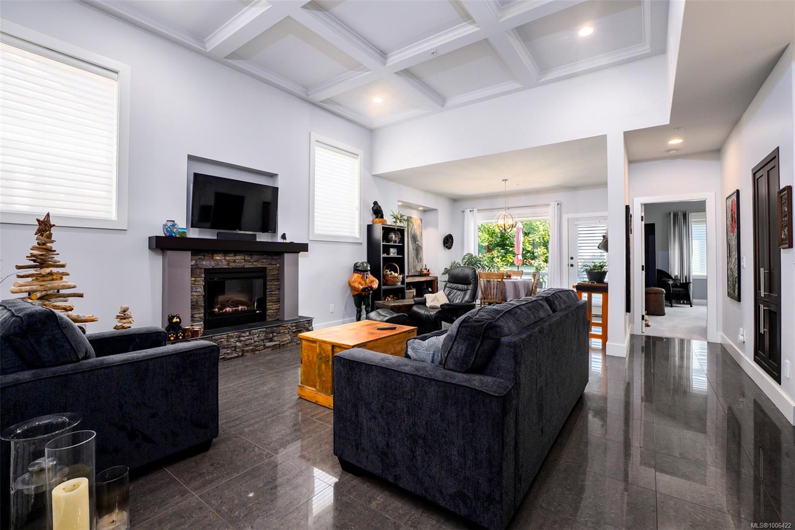 $949,000 - 6209 Lexington Pl<br>British Columbia, V9V 0A6
