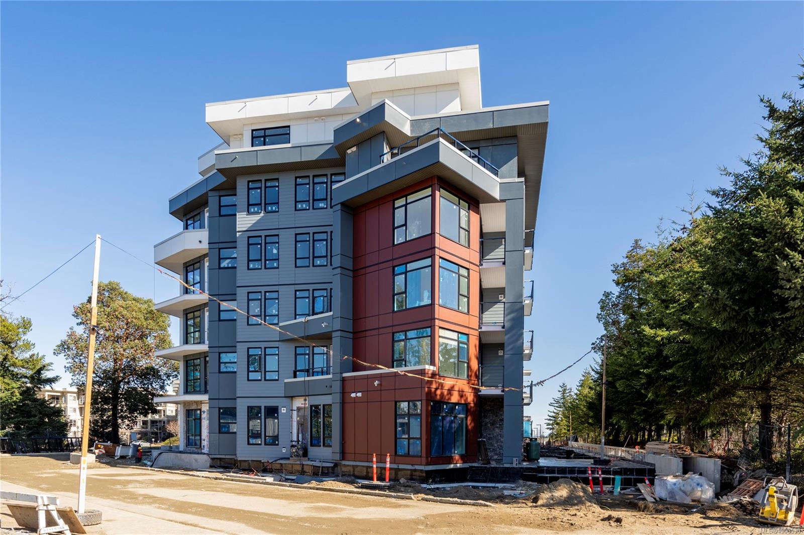 $429,900 - 6320 Sentinal Dr<br>British Columbia, V9V 1W4