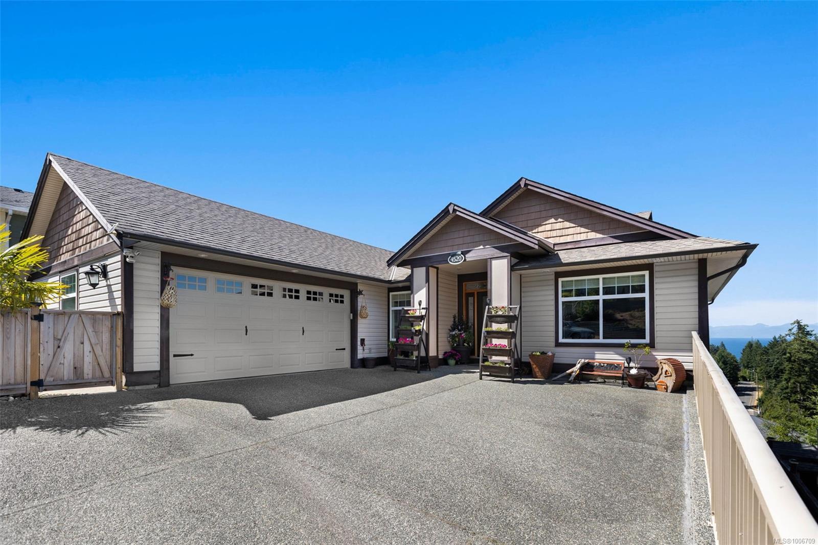 $1,360,000 - 4520 Sheridan Ridge Rd<br>British Columbia, V9T 6S7