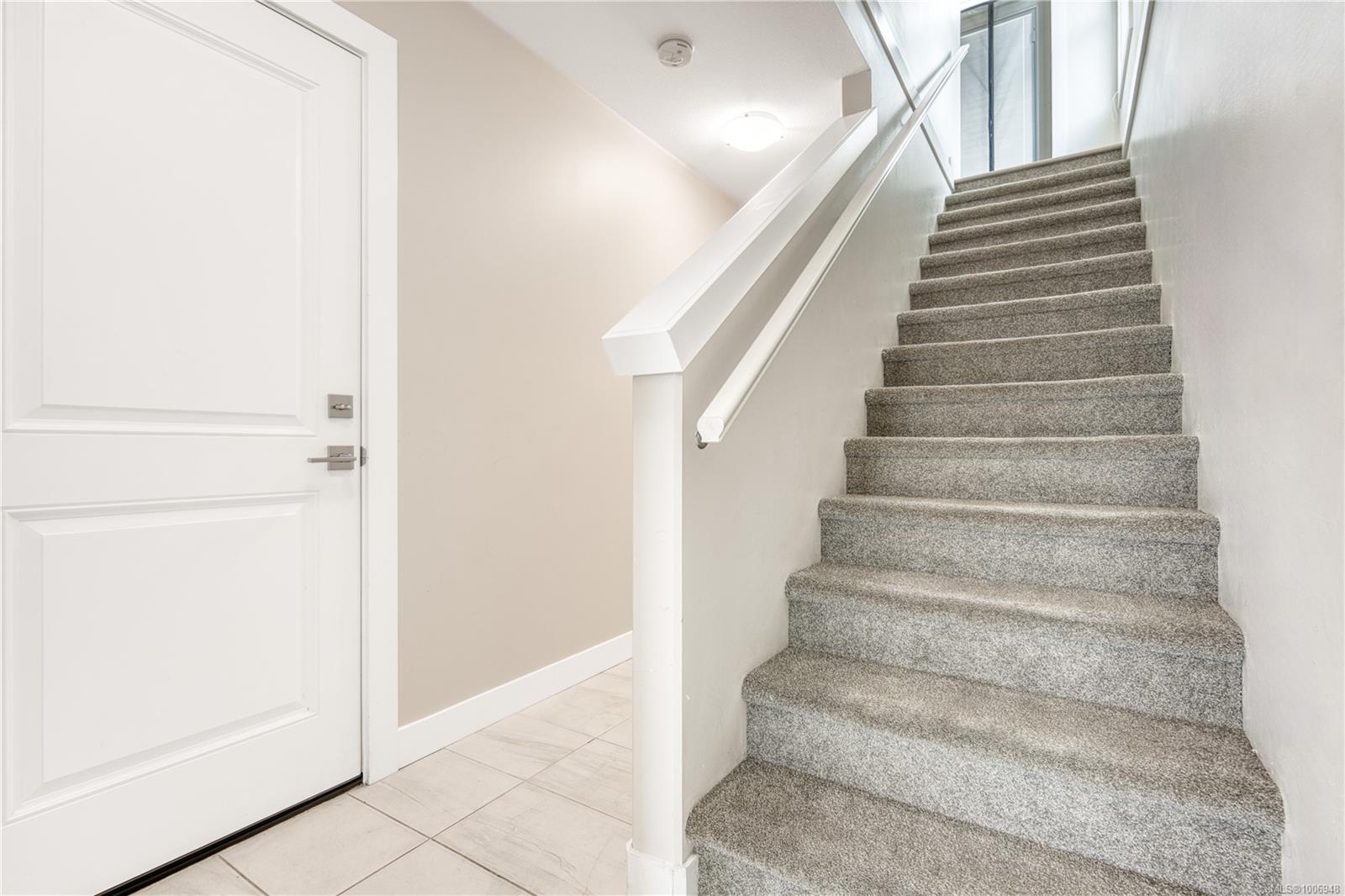 $629,000 - 1800 Summerhill Pl<br>British Columbia, V9S 0C3
