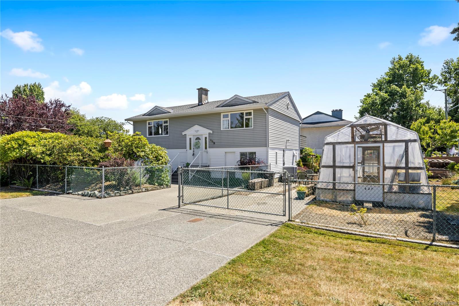 469 Deering St, Na South Nanaimo real estate property for sale in Nanaimo British Columbia, V9R 1B8