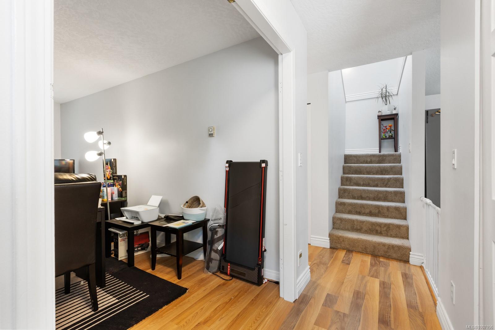 $599,900 - 196 Arden Rd<br>British Columbia, V9N 8Y2