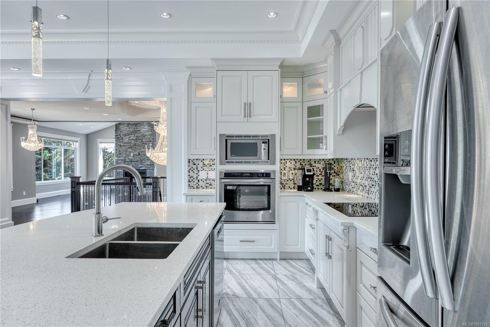 $1,799,000 - 6283 Icarus Dr<br>British Columbia, V9V 1B5
