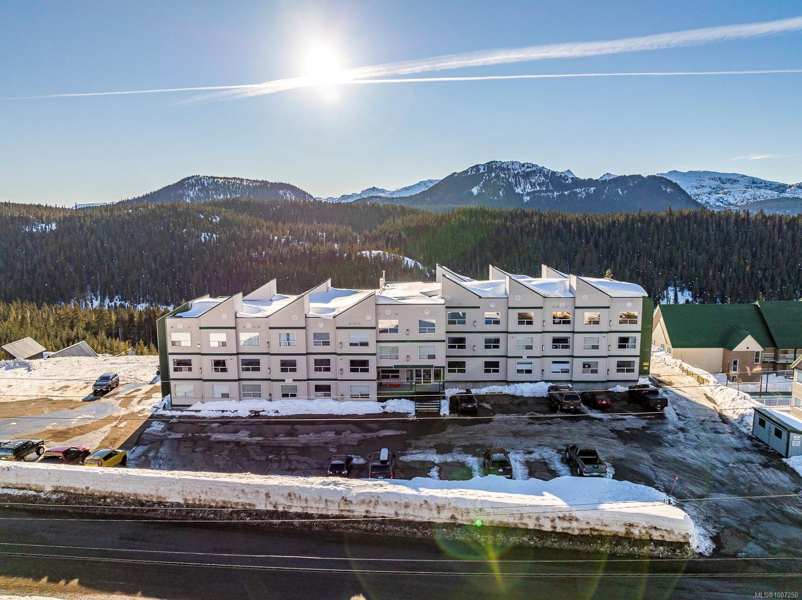 $299,000 - 1105 Henry Rd<br>British Columbia, V9J 1L0