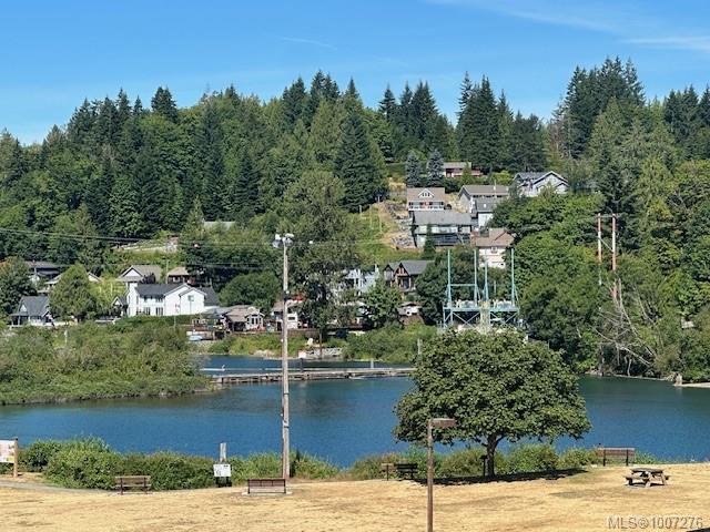 $399,900 - 138 South Shore Rd<br>British Columbia, V0R 2G0