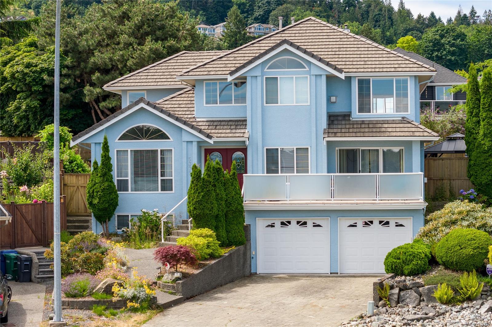 $1,199,900 - 5377 Fairhaven Pl<br>British Columbia, V9V 1R4