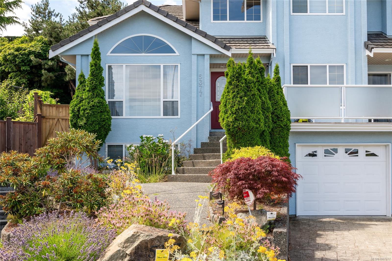 $1,199,900 - 5377 Fairhaven Pl<br>British Columbia, V9V 1R4