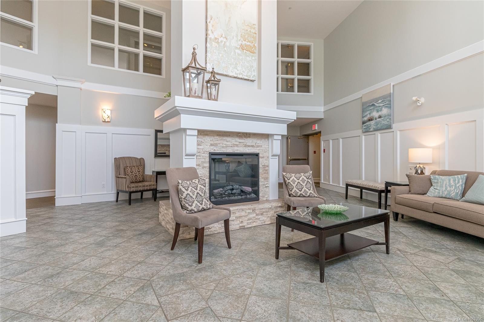 $585,000 - 5620 Edgewater Lane<br>British Columbia, V9T 5K1