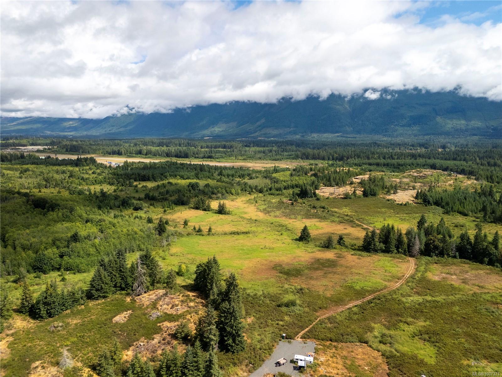 8855 Central Lake Rd, (PA Sproat Lake) Port Alberni British Columbia, V9Y 8Z1 $4,499,000