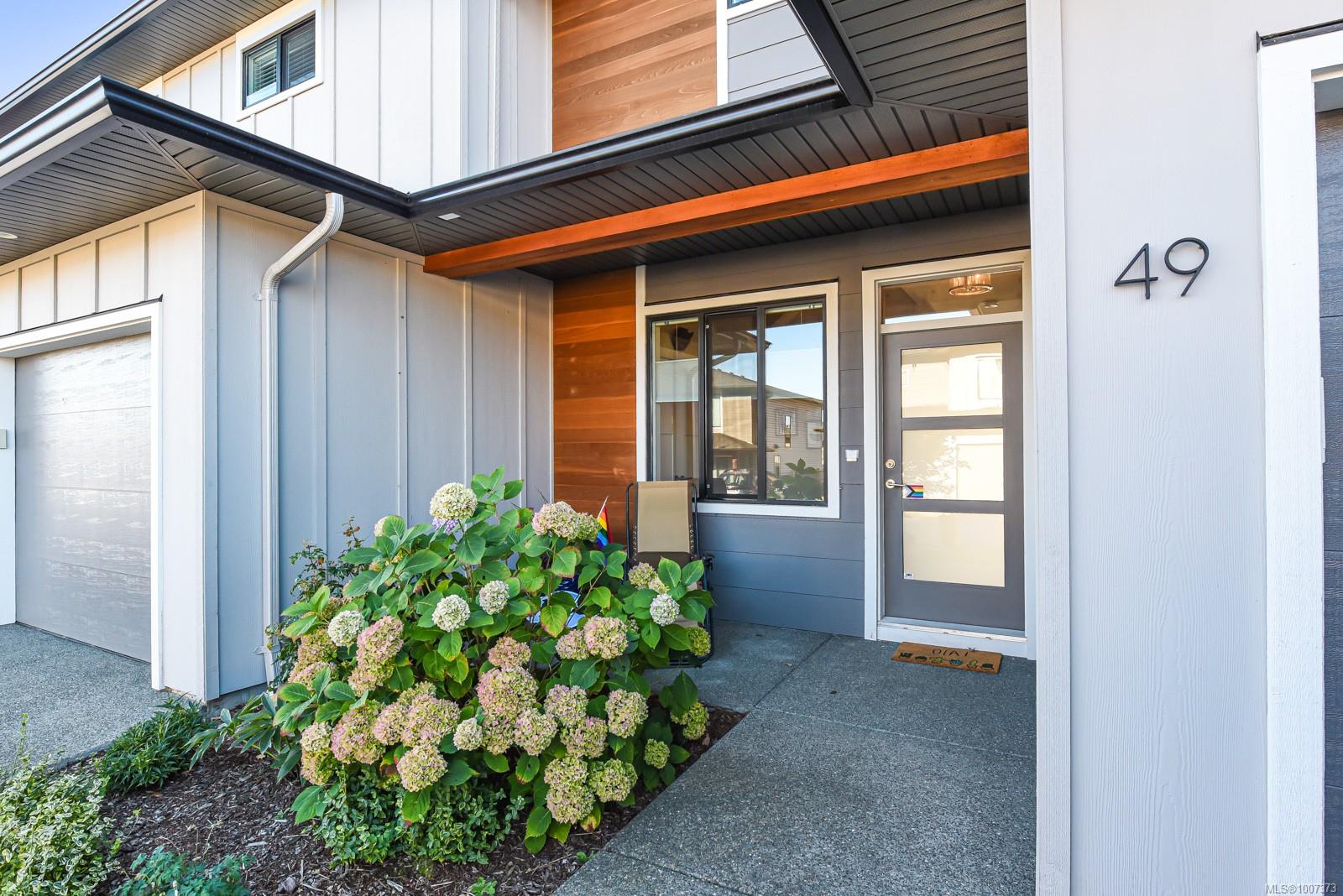 $720,000 - 2607 Kendal Ave<br>British Columbia, V0R 1S0