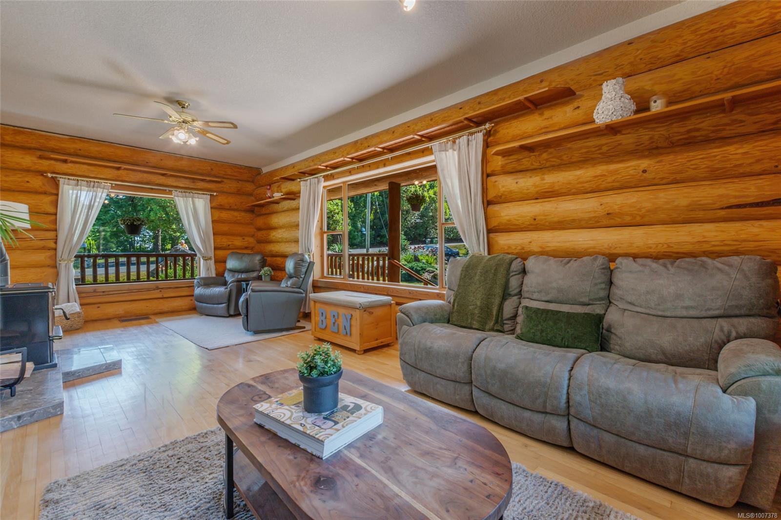 $909,900 - 3769 Panorama Cres<br>British Columbia, V0R 1K4