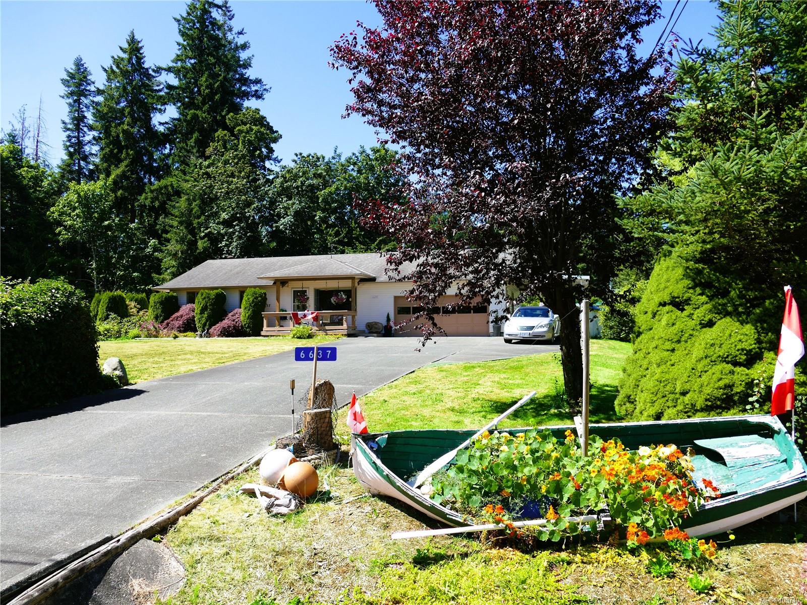 $795,000 - 6637 Walker Frontage Rd<br>British Columbia, V0R 1W0