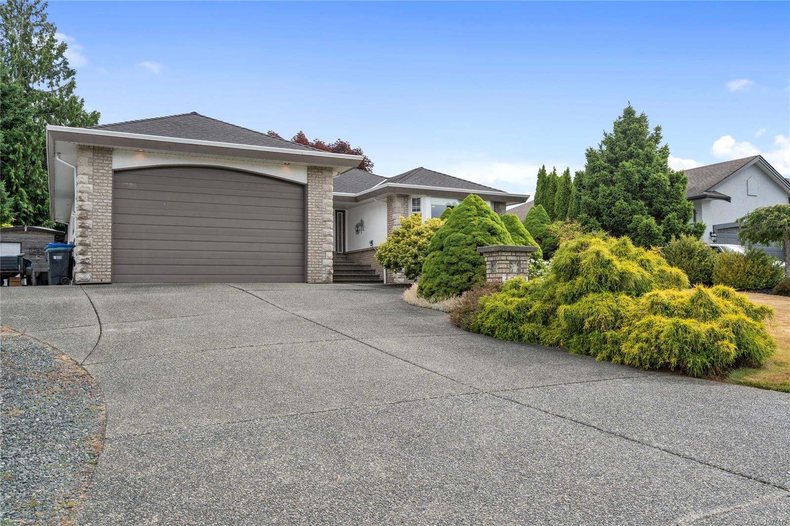 $1,049,900 - 1072 Roberton Blvd<br>British Columbia, V9P 2N9