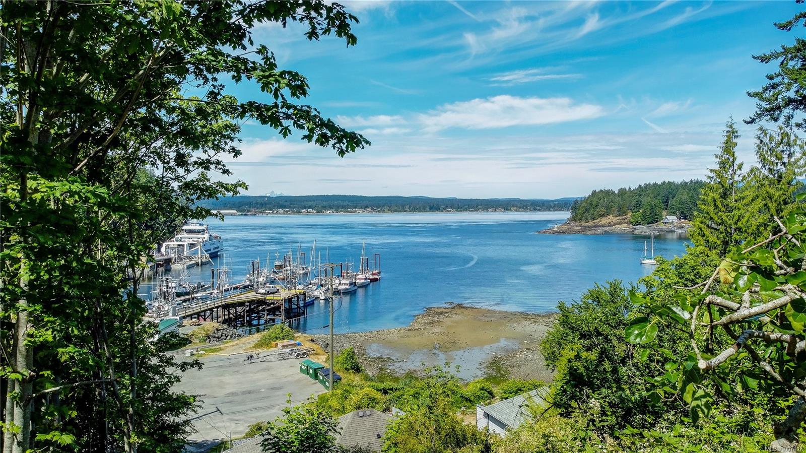 $798,000 - 683 Green Rd<br>British Columbia, V0P 1N0