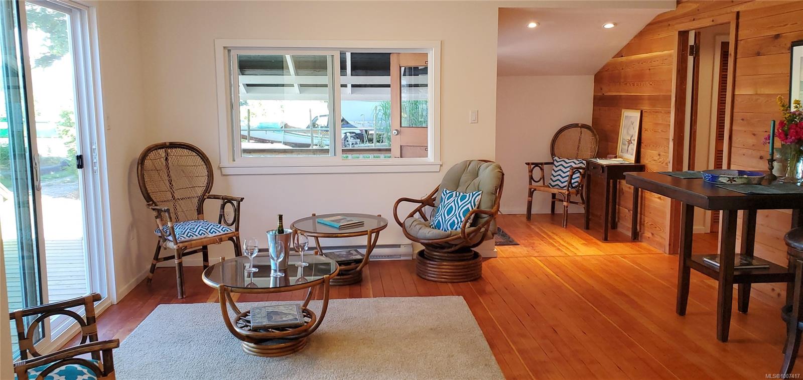 $798,000 - 683 Green Rd<br>British Columbia, V0P 1N0
